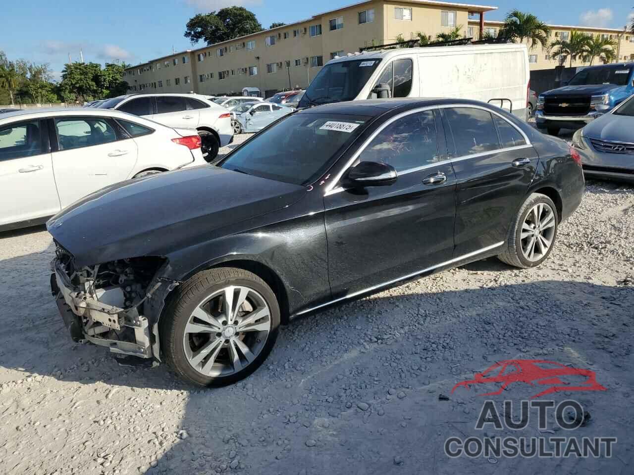 MERCEDES-BENZ C-CLASS 2015 - 55SWF4KB4FU029914
