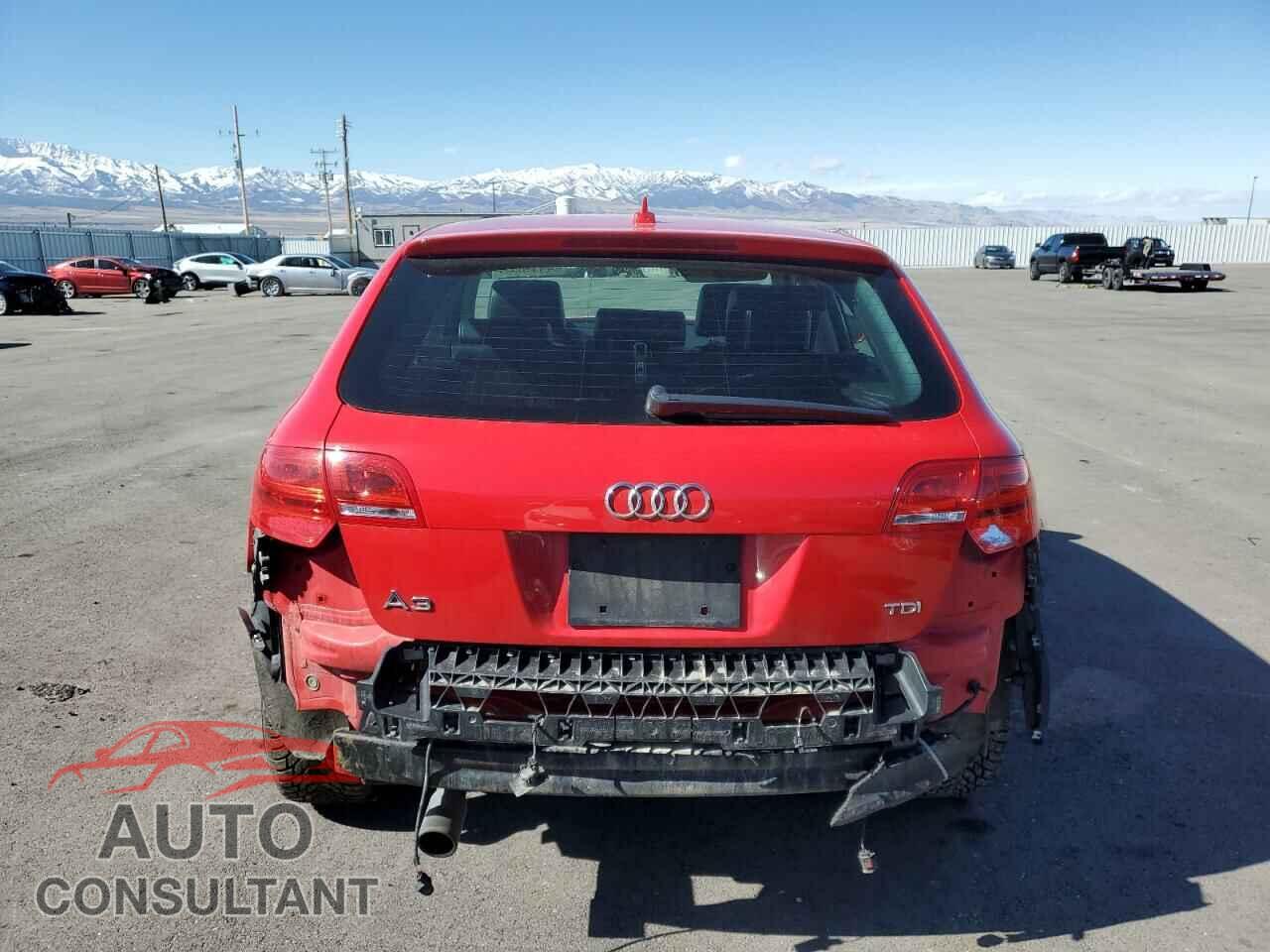 AUDI A3 2011 - WAUKJAFM8BA100363