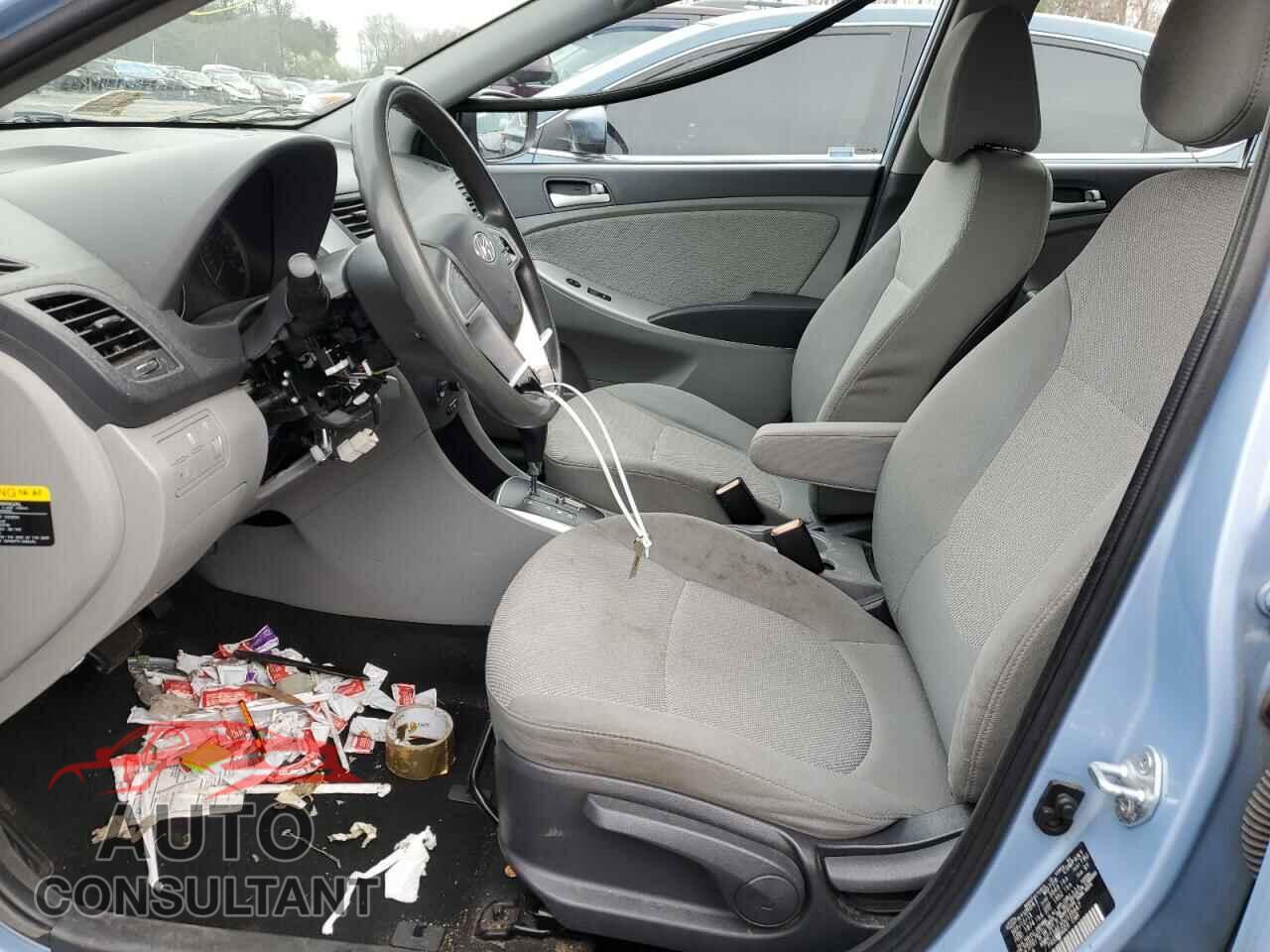 HYUNDAI ACCENT 2013 - KMHCT5AE2DU135647