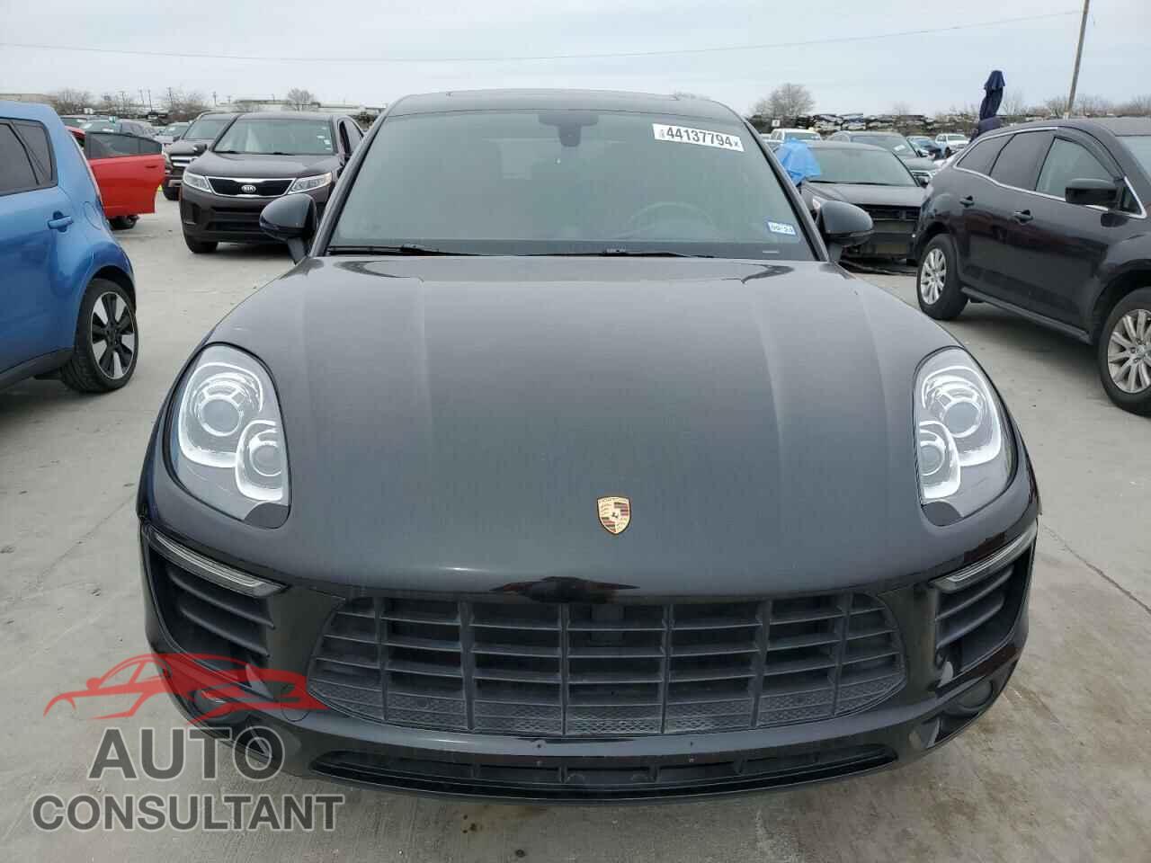 PORSCHE MACAN 2016 - WP1AB2A52GLB47528