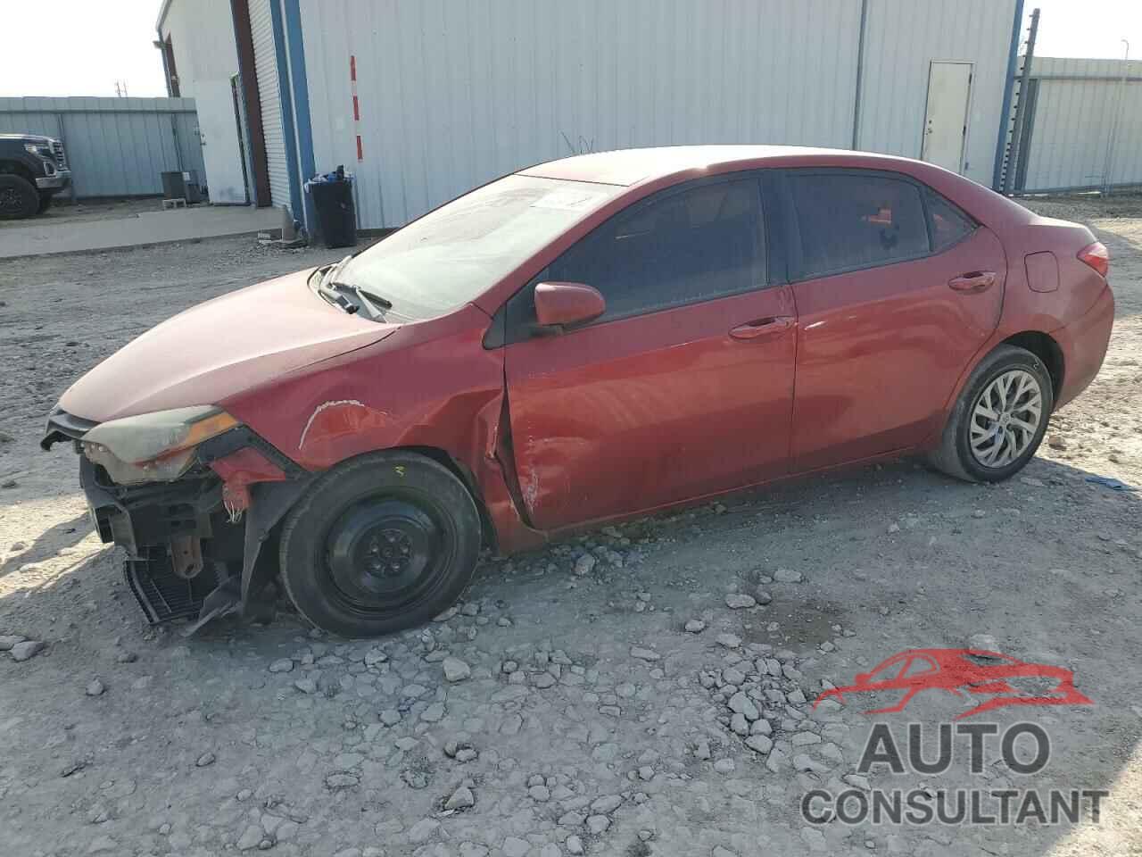 TOYOTA COROLLA 2018 - 5YFBURHE7JP762170