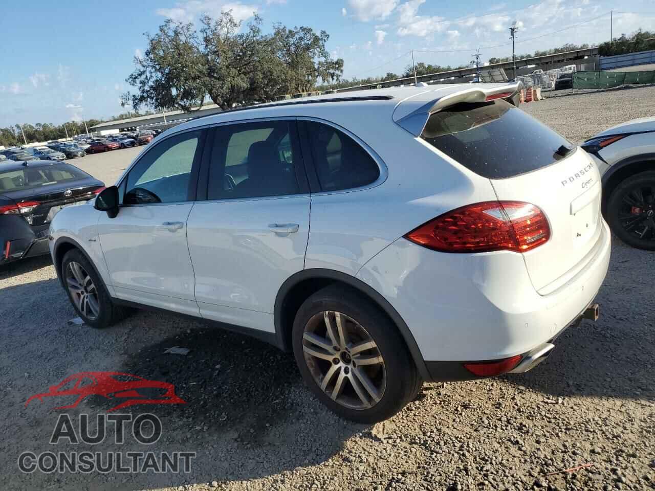 PORSCHE CAYENNE 2014 - WP1AF2A21ELA42681