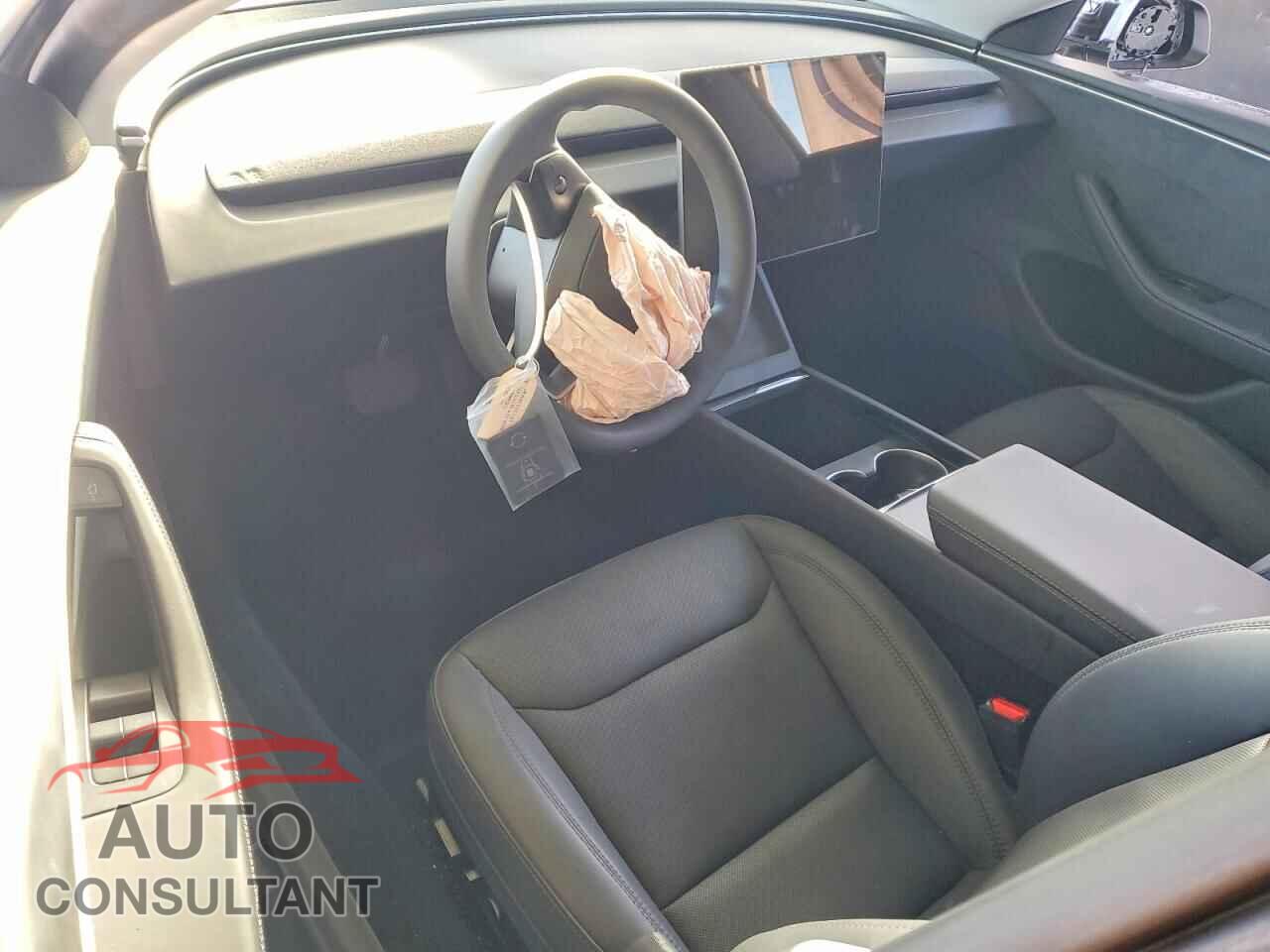 TESLA MODEL 3 2024 - 5YJ3E1EB7RF821187