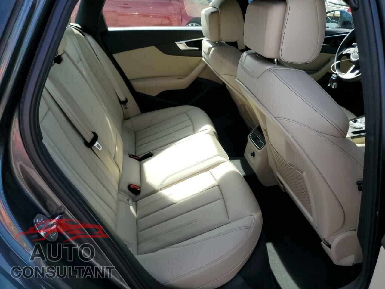 AUDI A4 2023 - WAUDAAF41PN017768
