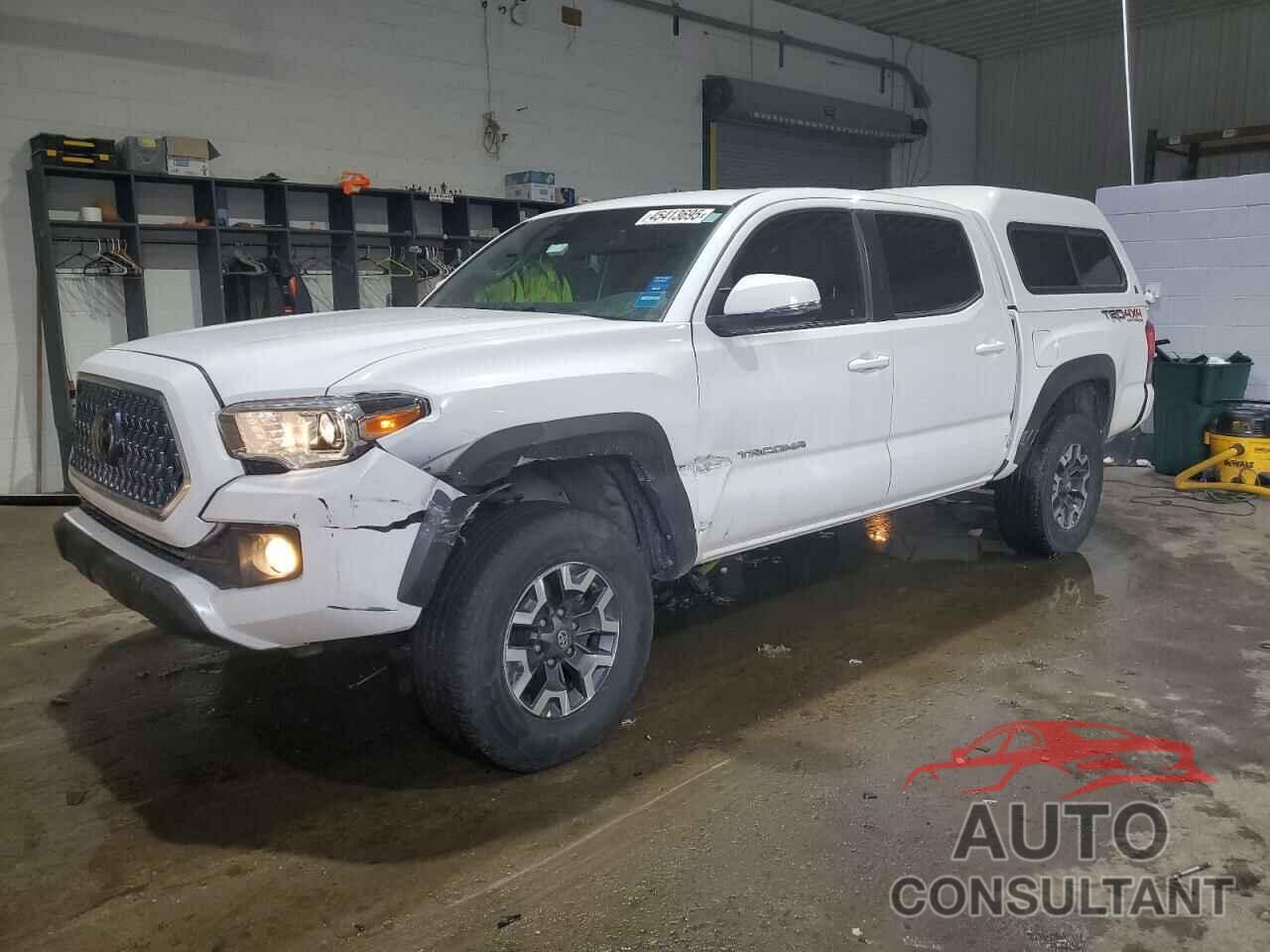 TOYOTA TACOMA 2019 - 3TMCZ5AN2KM223277