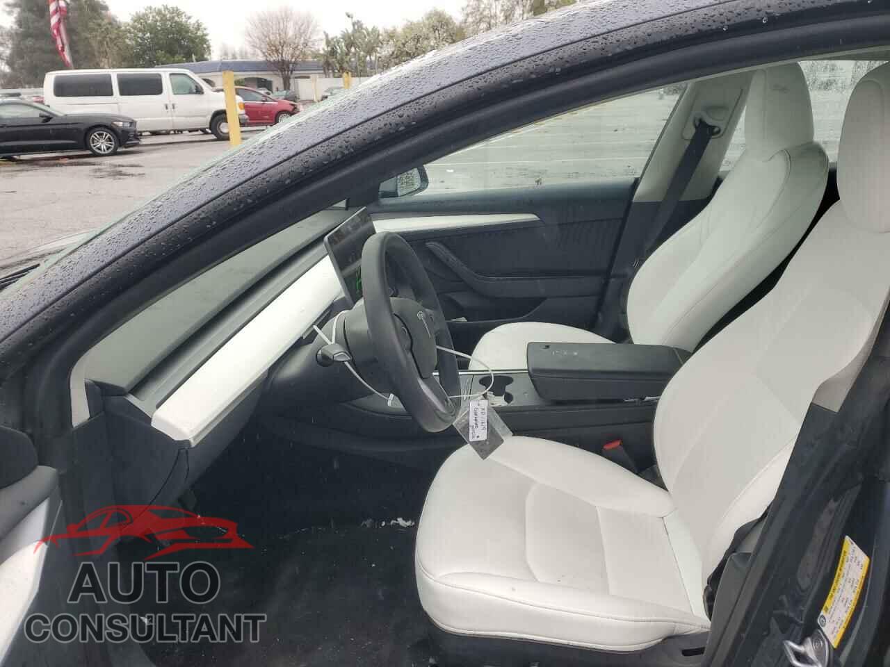 TESLA MODEL 3 2023 - 5YJ3E1EA4PF711900