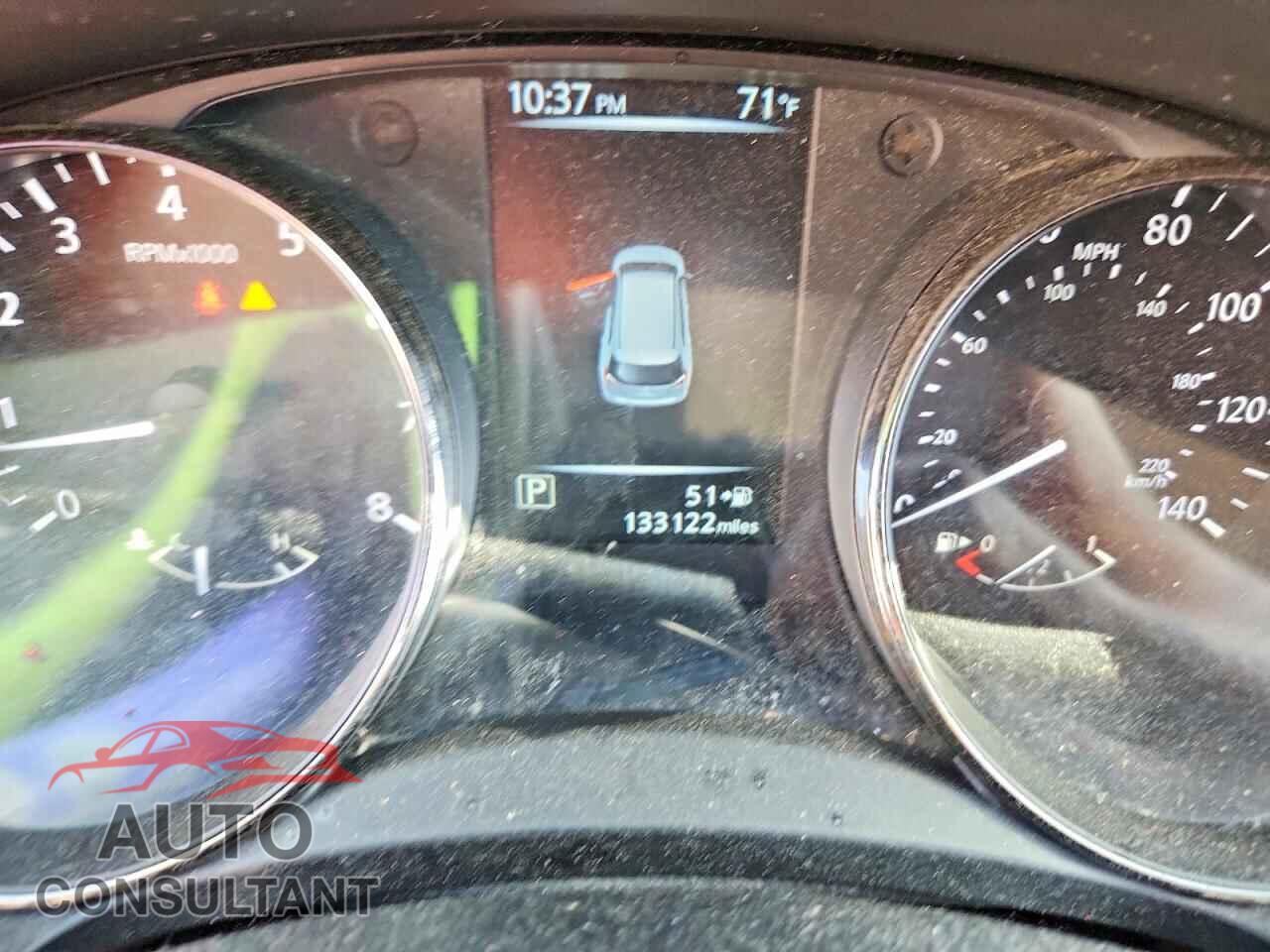 NISSAN ROGUE 2017 - KNMAT2MTXHP558355