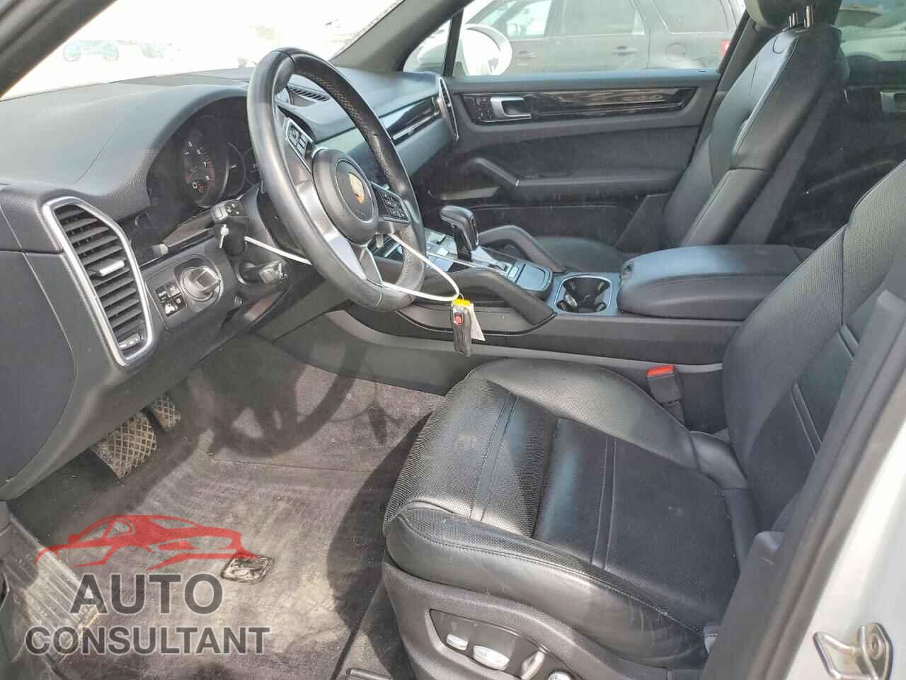 PORSCHE CAYENNE 2019 - WP1AA2AY2KDA00805