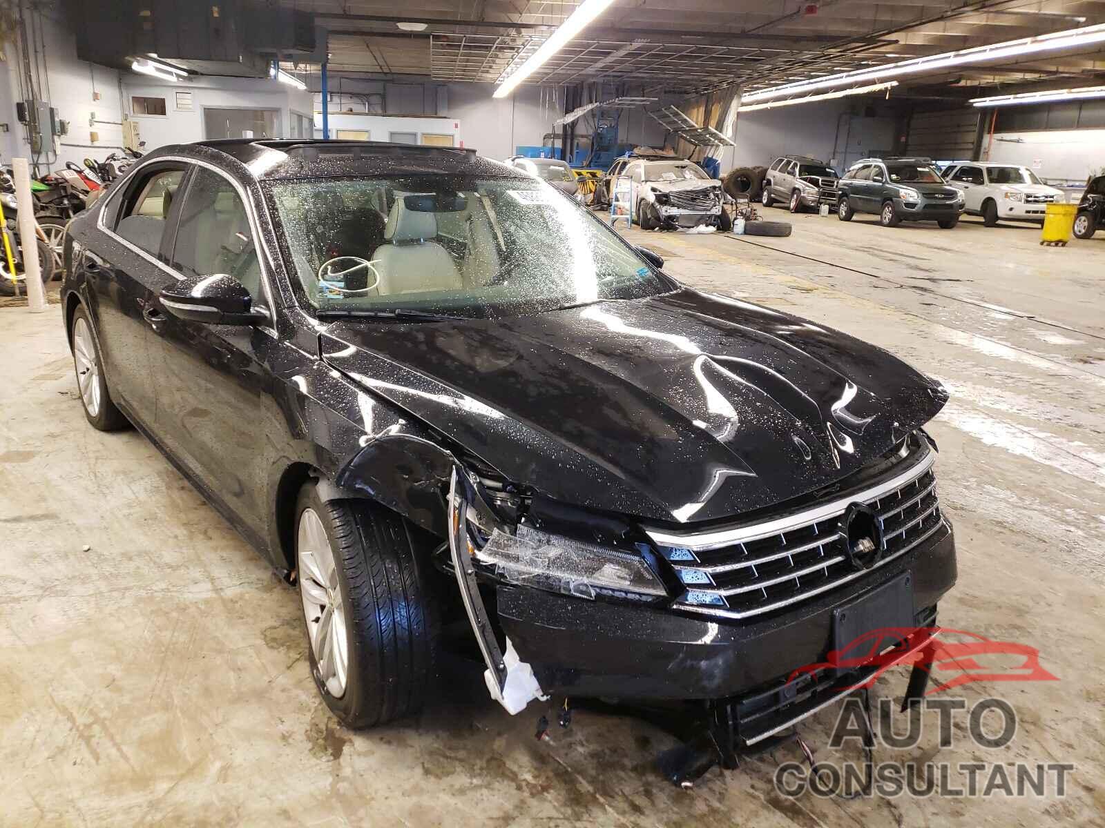 VOLKSWAGEN PASSAT 2018 - 1VWBA7A36JC022122