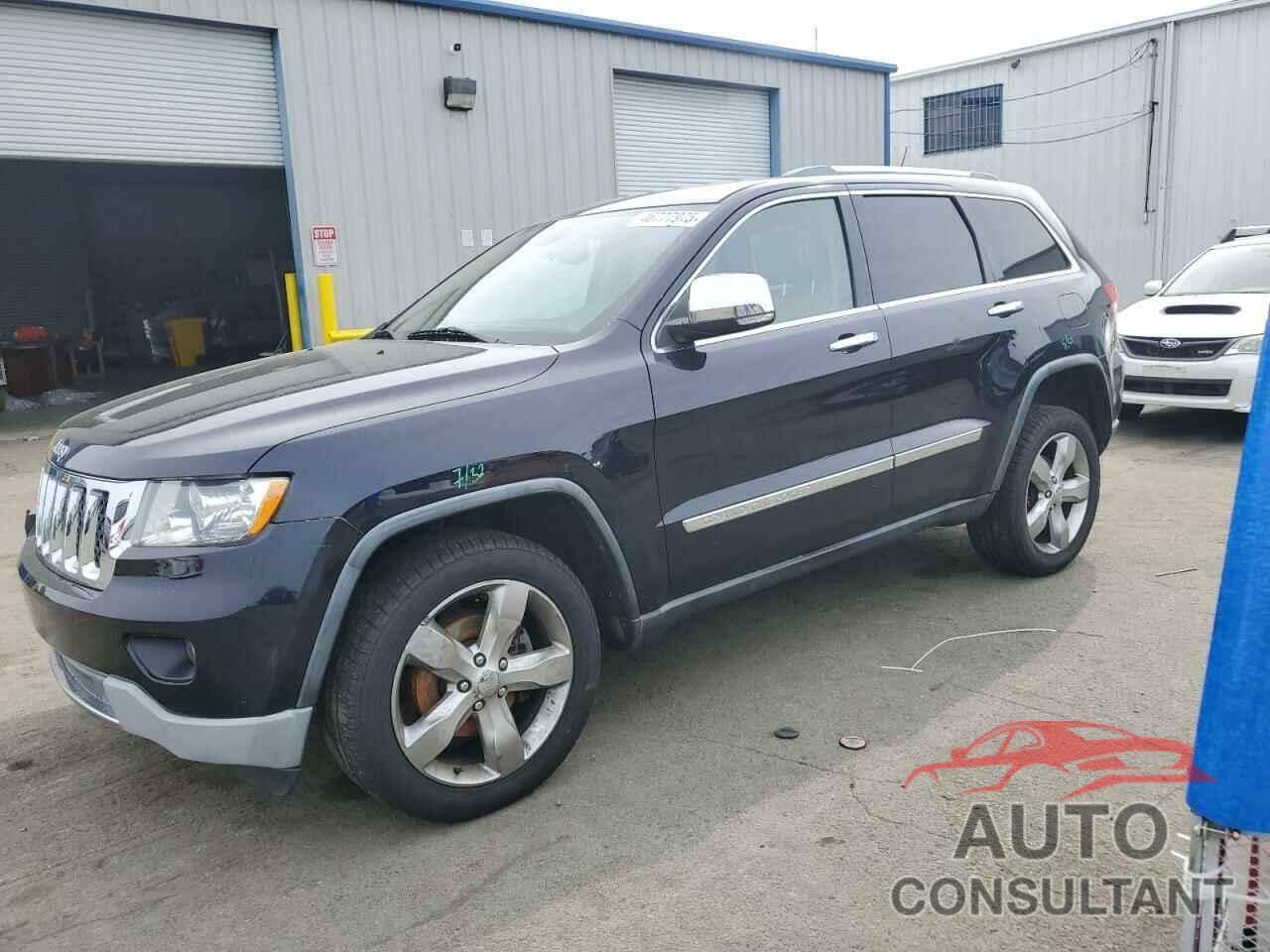 JEEP GRAND CHER 2011 - 1J4RR6GG0BC603013