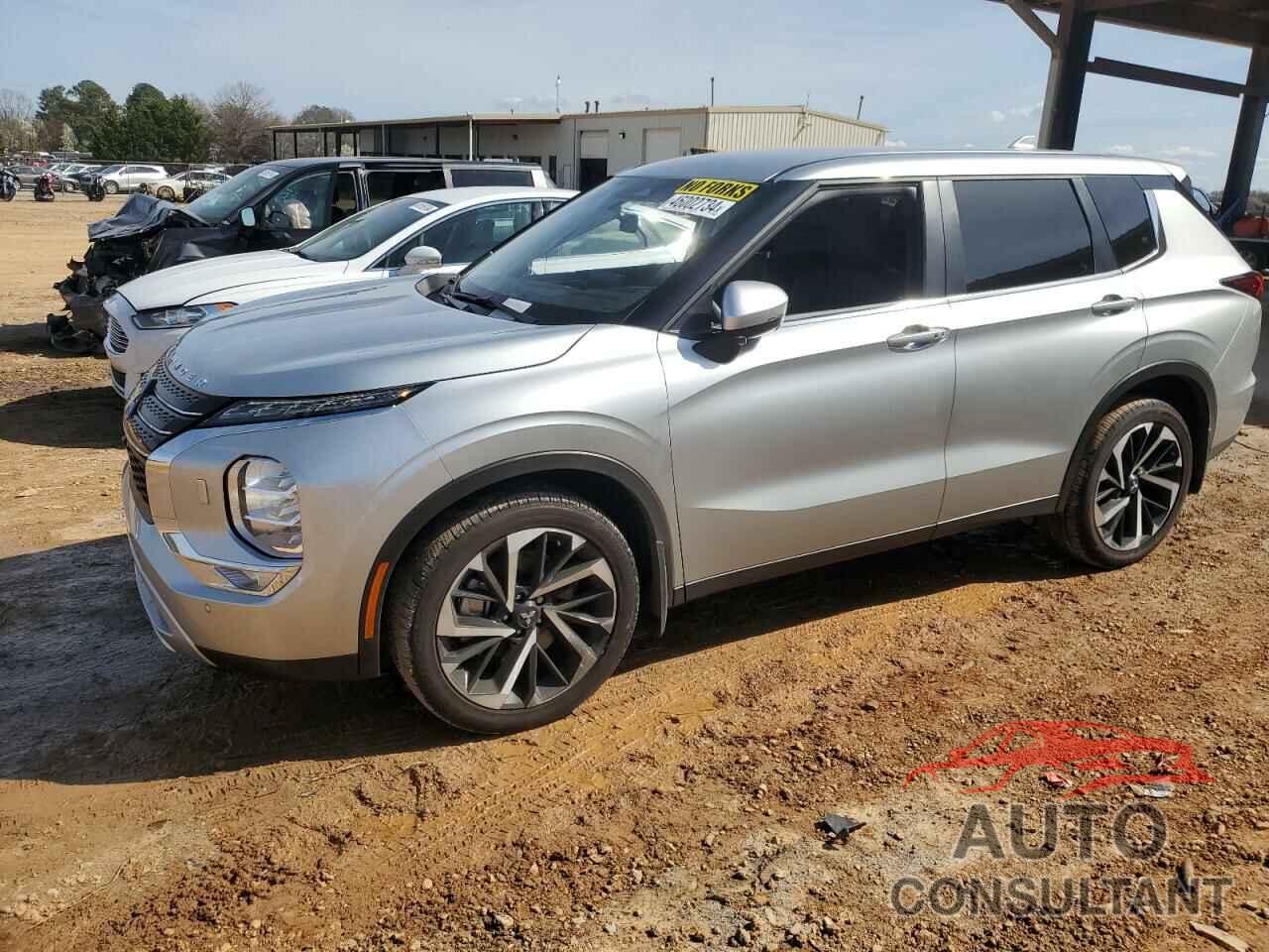 MITSUBISHI OUTLANDER 2023 - JA4J4UA83PZ041484