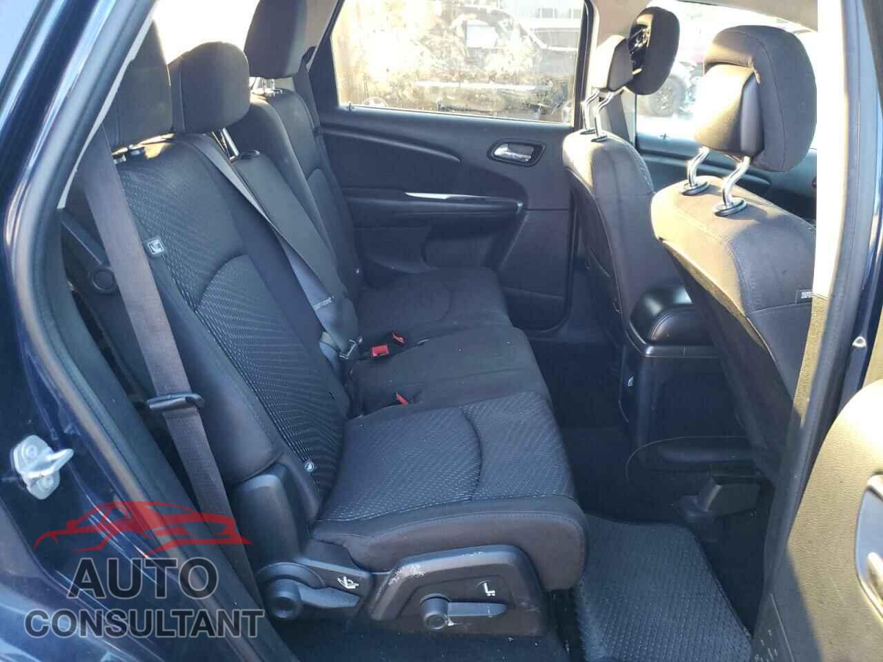 DODGE JOURNEY 2017 - 3C4PDCBG2HT533240