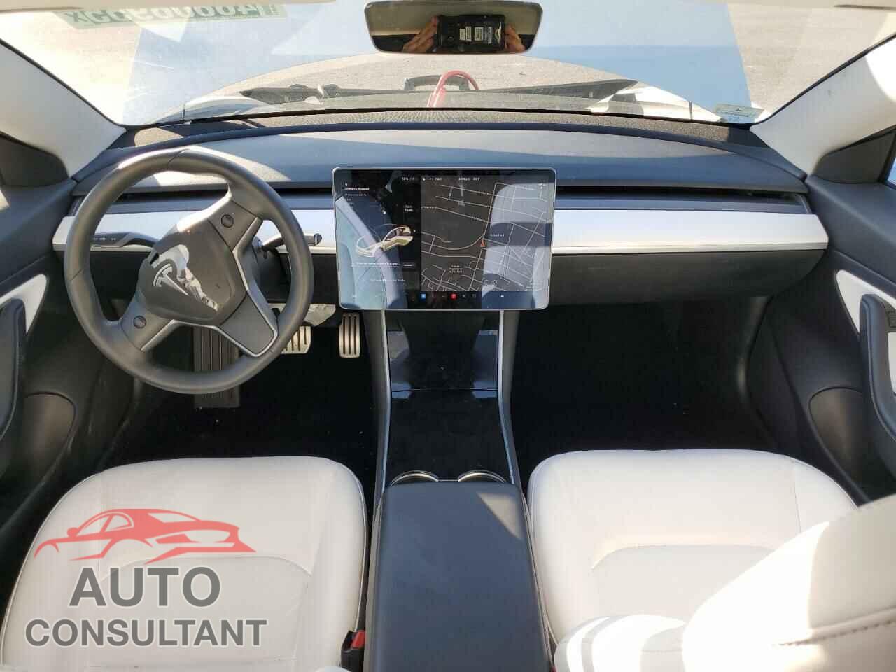 TESLA MODEL 3 2019 - 5YJ3E1EB3KF487553