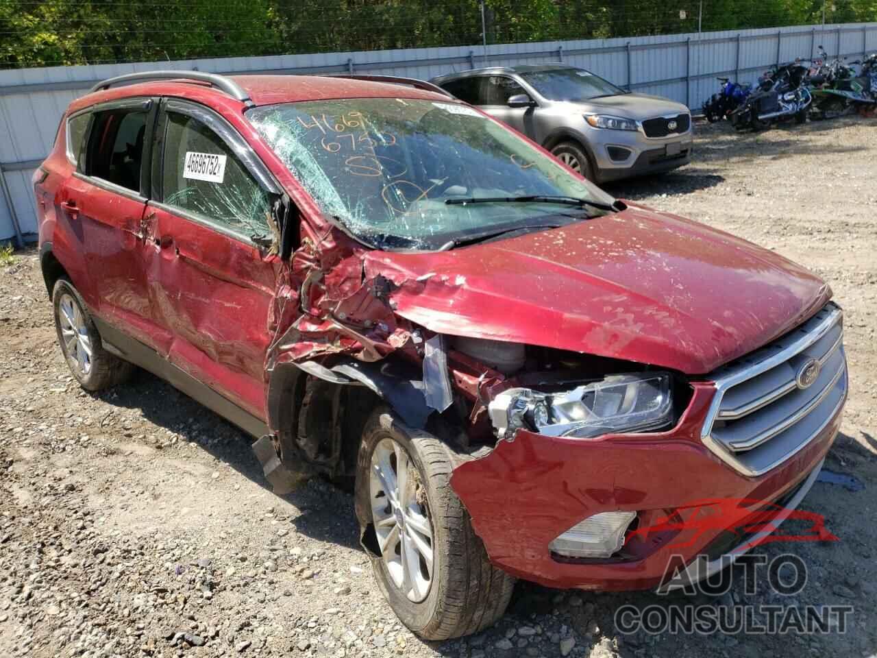 FORD ESCAPE 2017 - 1FMCU9G99HUE27770