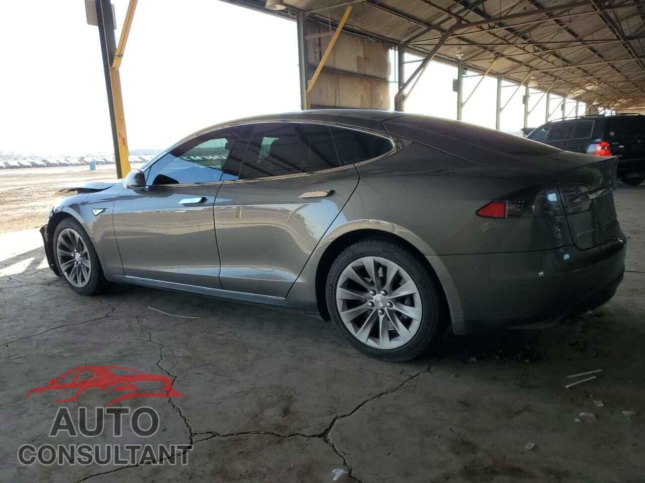 TESLA MODEL S 2016 - 5YJSA1E26GF131161