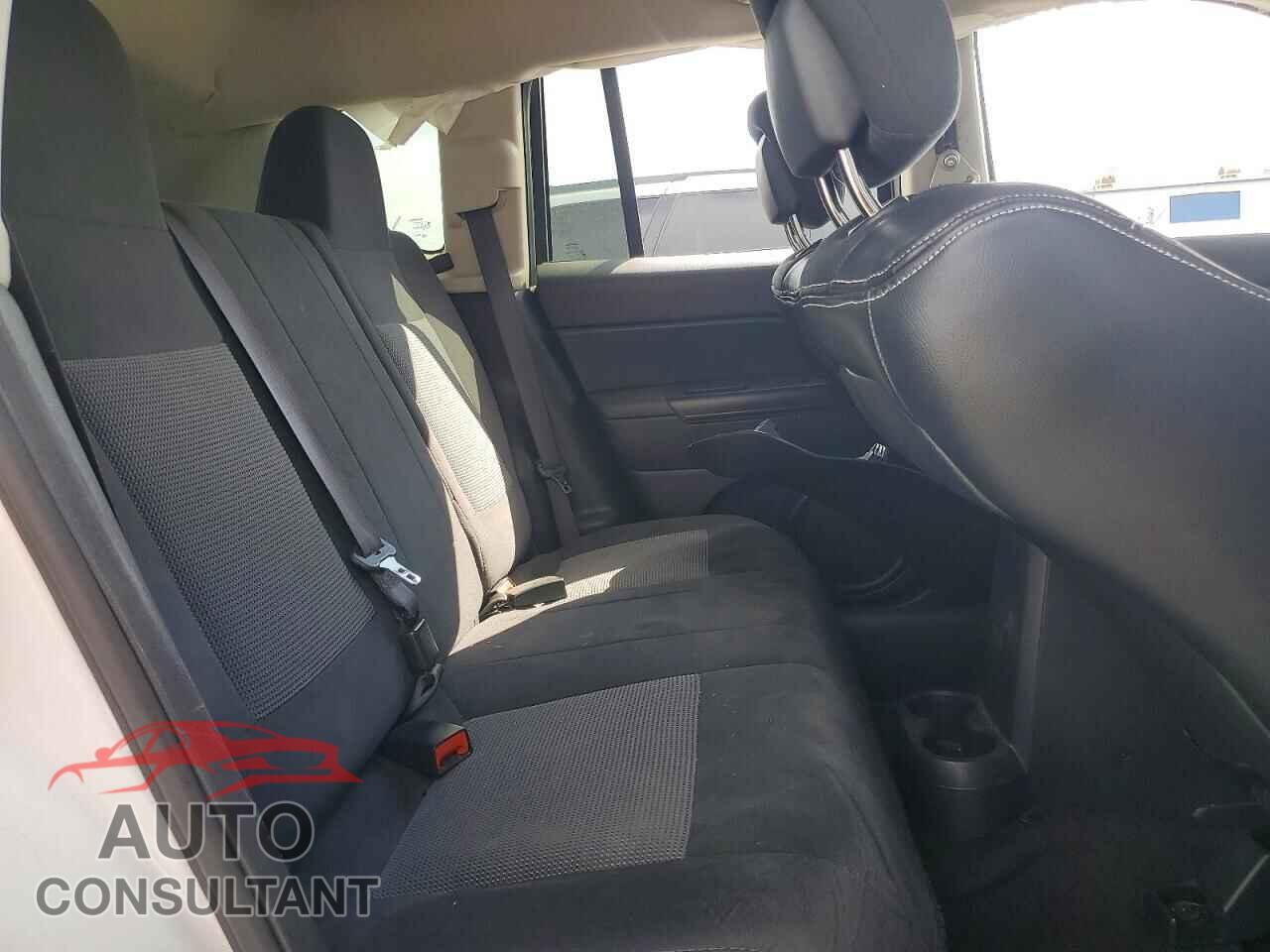 JEEP COMPASS 2017 - 1C4NJCBA4HD147260