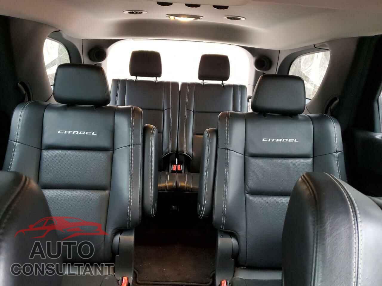 DODGE DURANGO 2018 - 1C4RDJEG7JC330709