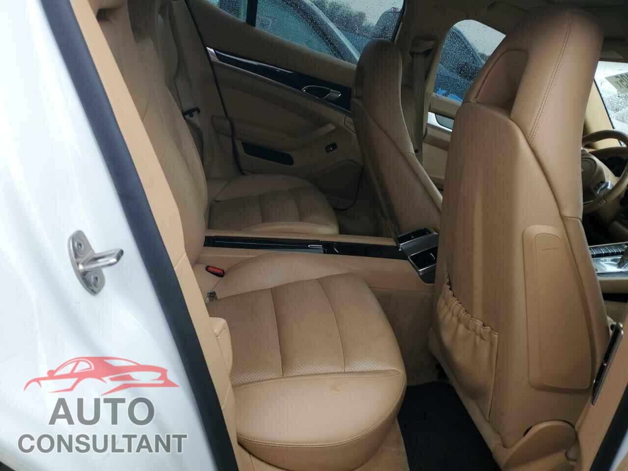 PORSCHE PANAMERA 2015 - WP0AA2A73FL003376