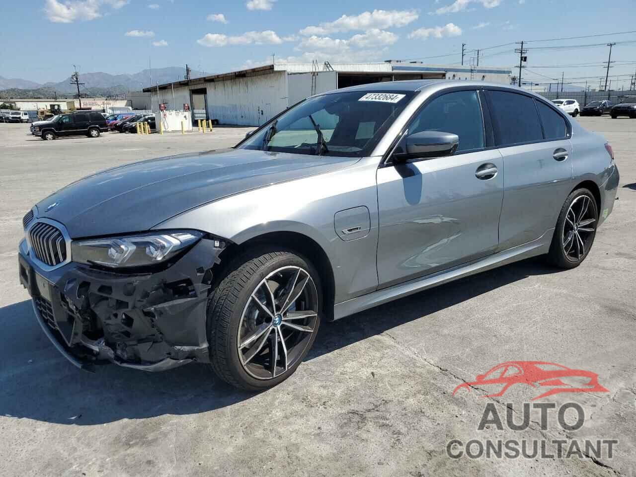 BMW 3 SERIES 2023 - 3MW39FF08P8C95746