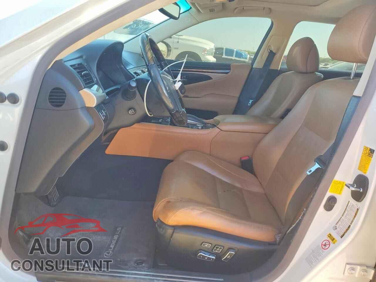 LEXUS LS500 2013 - JTHGL5EF1D5048257