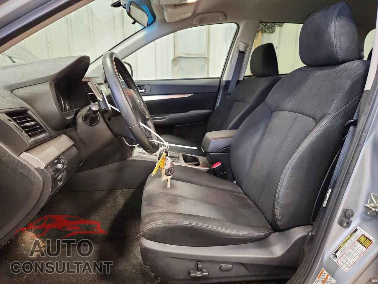 SUBARU OUTBACK 2013 - 4S4BRBCC5D3200842