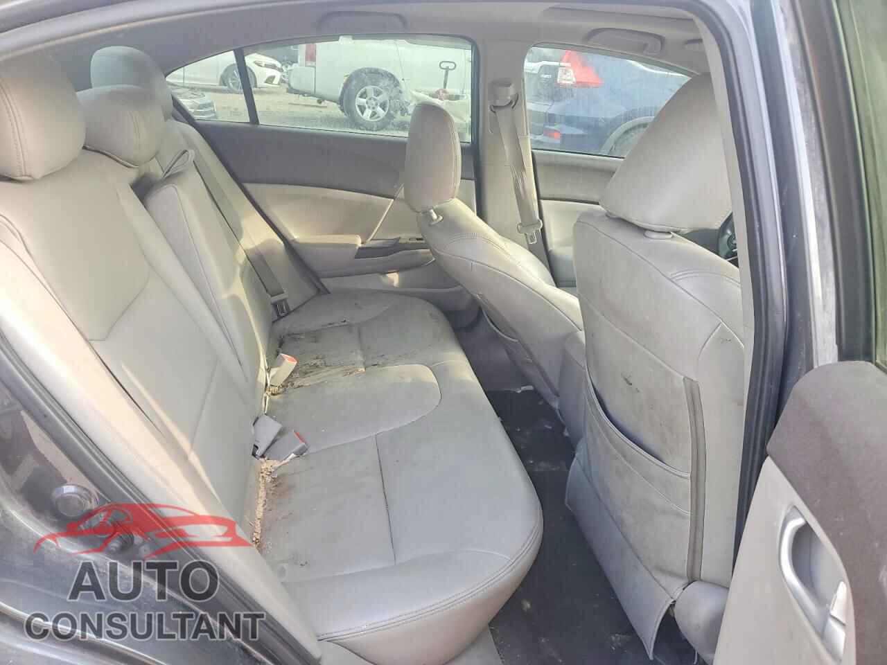 HONDA CIVIC 2012 - 2HGFB2F80CH502019