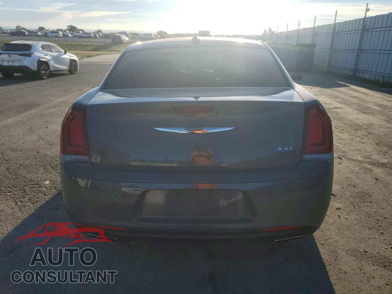 CHRYSLER 300 2019 - 2C3CCABG4KH515218