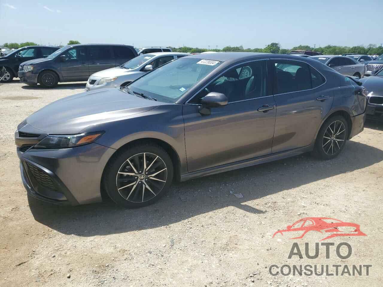 TOYOTA CAMRY 2021 - 4T1G11AK1MU455662