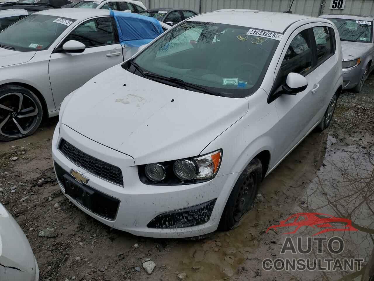 CHEVROLET SONIC 2015 - 1G1JA6SH5F4202902