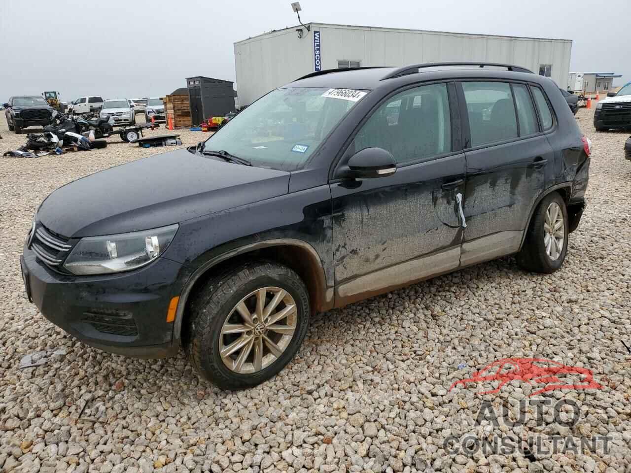 VOLKSWAGEN TIGUAN 2017 - WVGAV7AX9HK055035