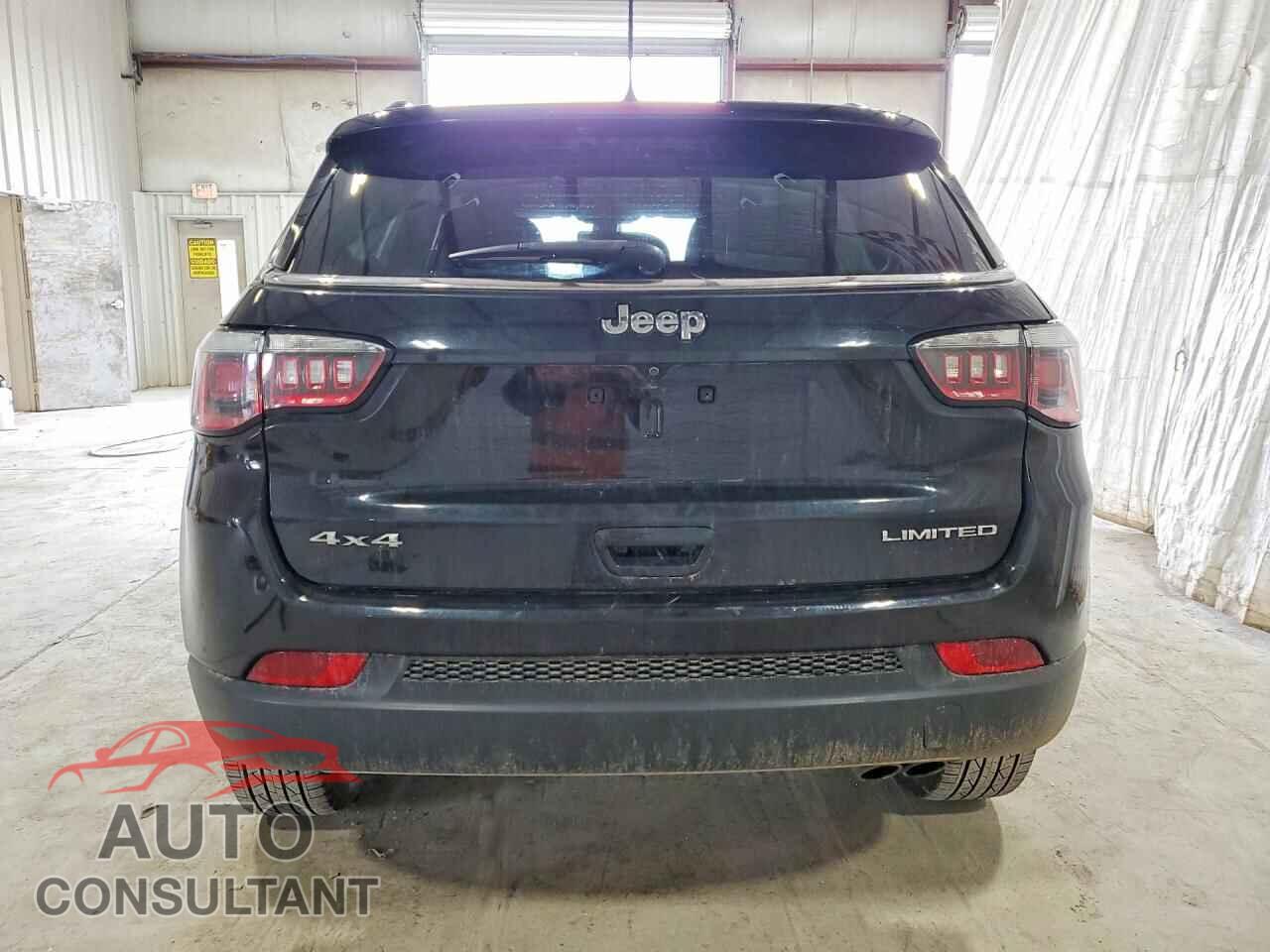 JEEP COMPASS 2018 - 3C4NJDCB3JT212032