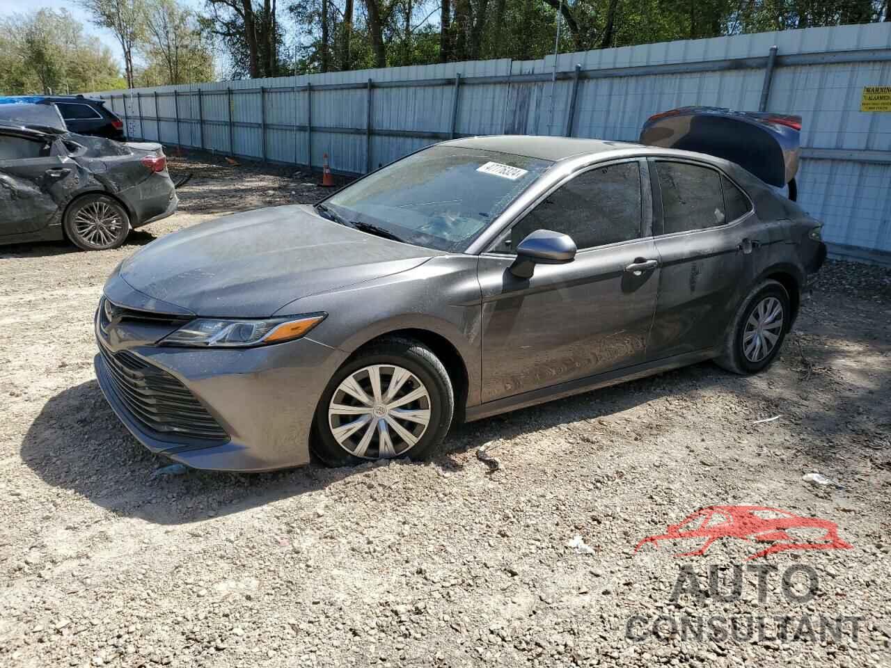 TOYOTA CAMRY 2018 - 4T1B11HK8JU531955
