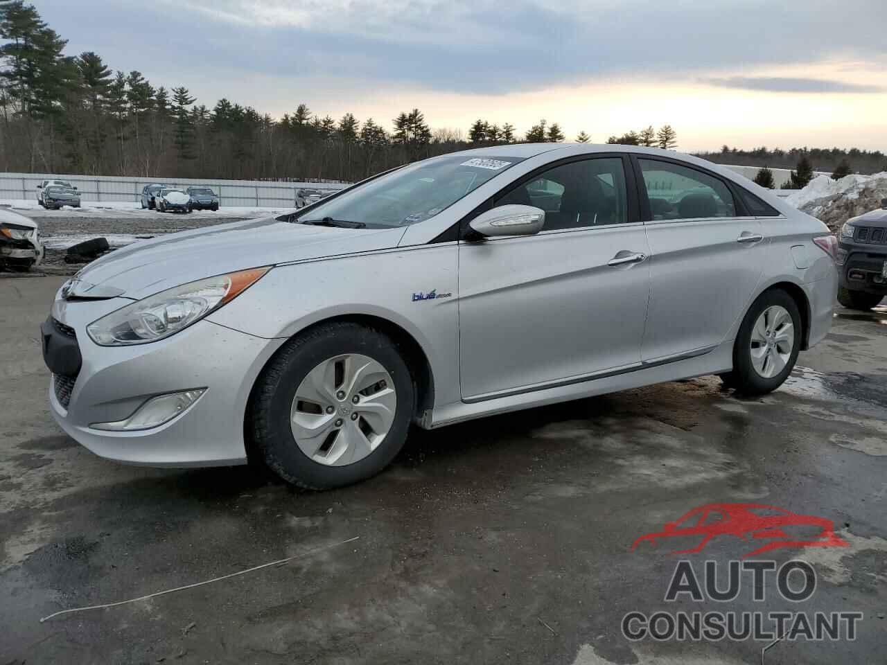 HYUNDAI SONATA 2013 - KMHEC4A4XDA070848