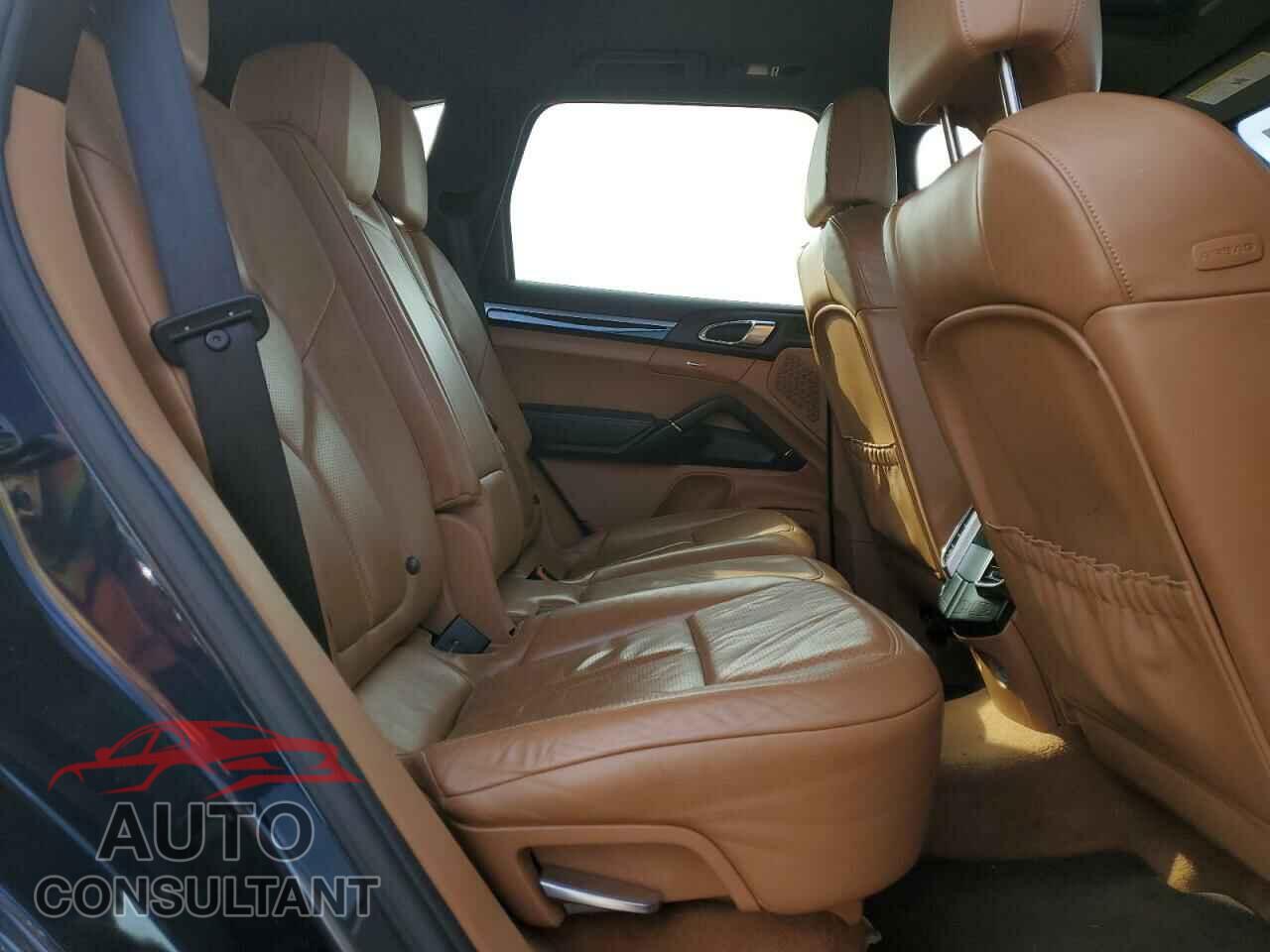 PORSCHE CAYENNE 2012 - WP1AA2A20CLA06380