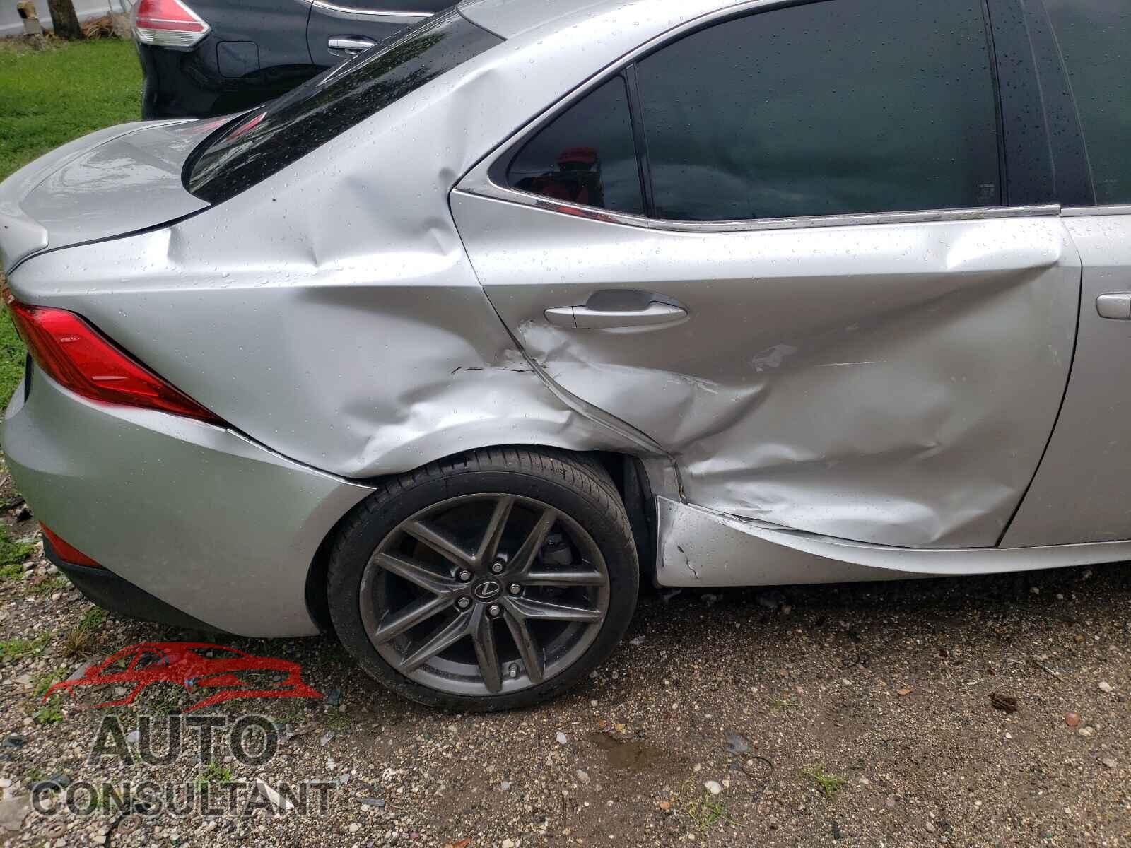 LEXUS IS 2017 - JTHBA1D26H5043083