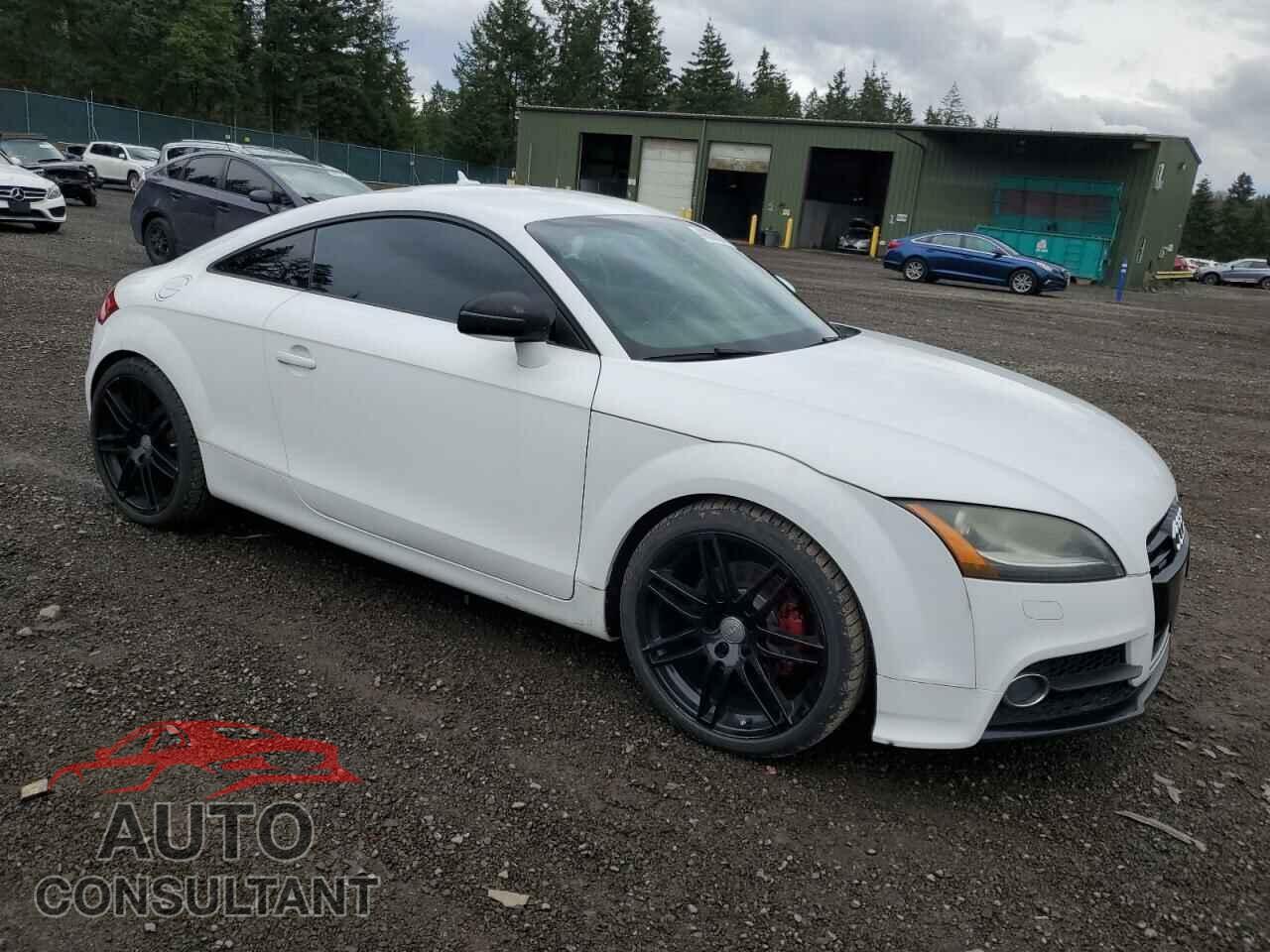 AUDI TT 2013 - TRUBFAFK2D1002957