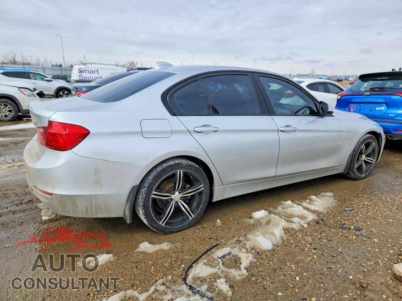 BMW 3 SERIES 2013 - WBA3B3C52DF537694