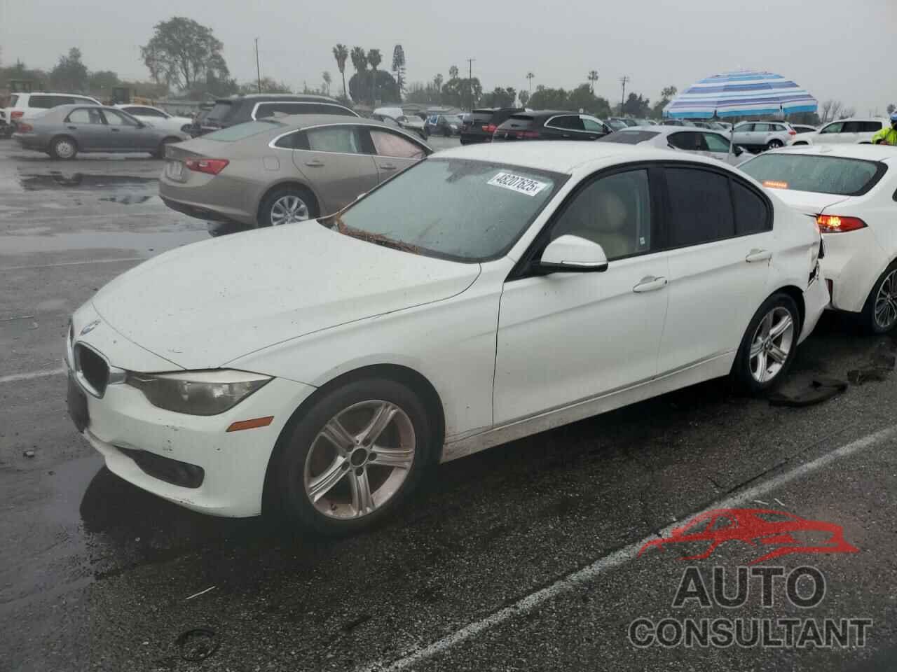 BMW 3 SERIES 2015 - WBA3B1C54FP681488