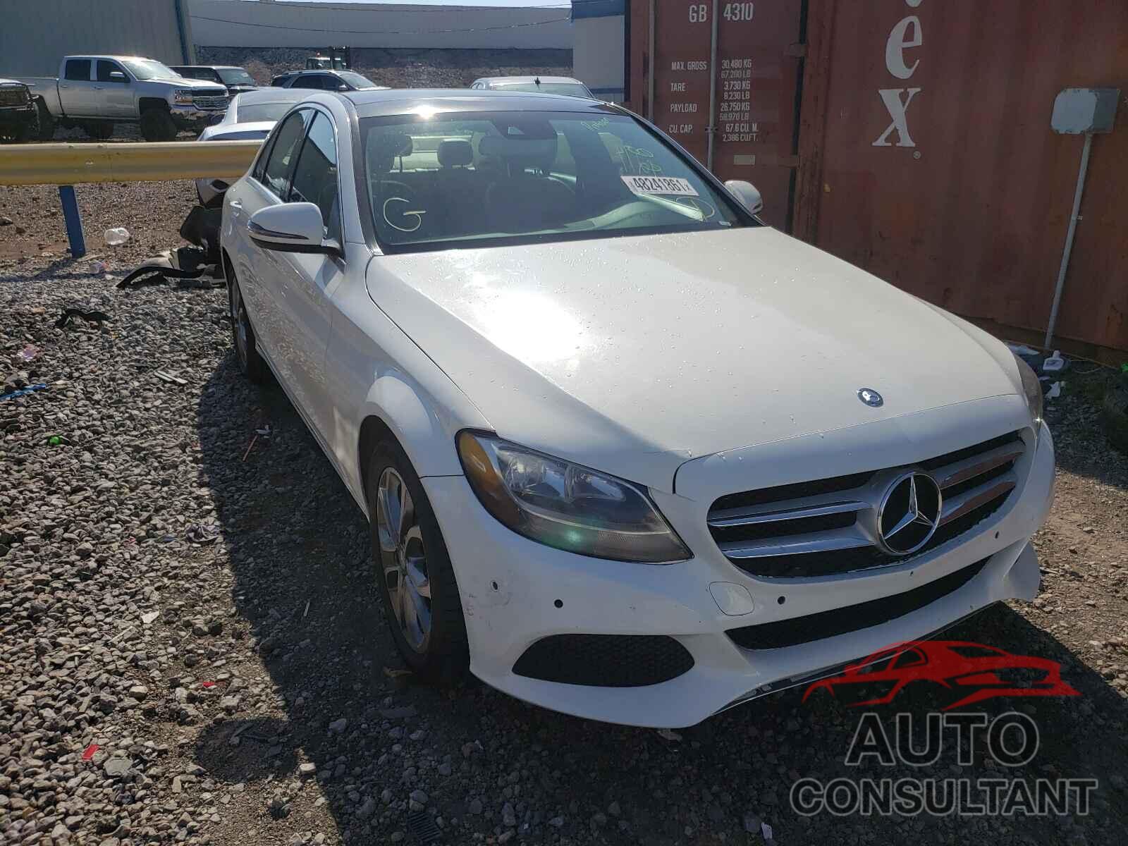 MERCEDES-BENZ C CLASS 2016 - 55SWF4KB0GU133298