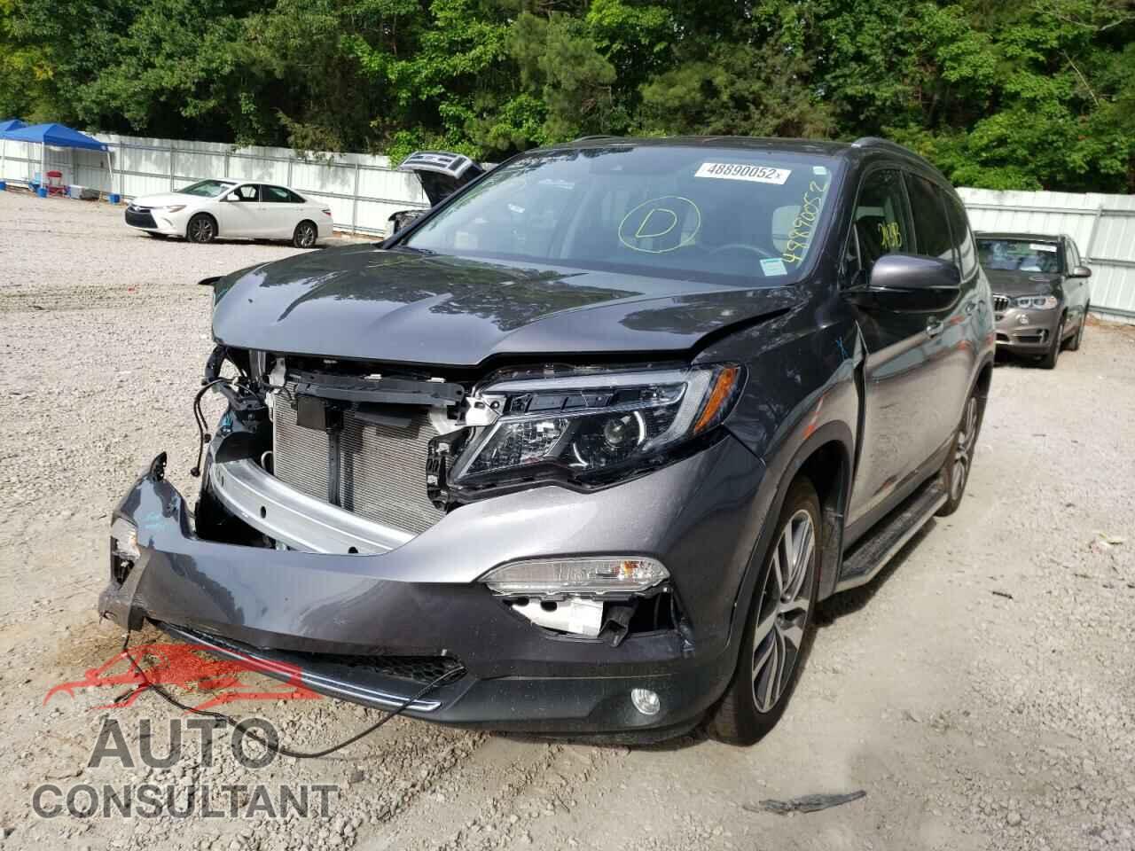 HONDA PILOT 2017 - 5FNYF6H9XHB095137