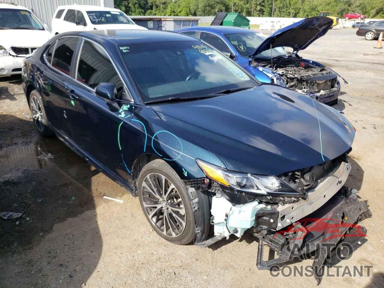 TOYOTA CAMRY 2020 - 4T1G11AKXLU902097