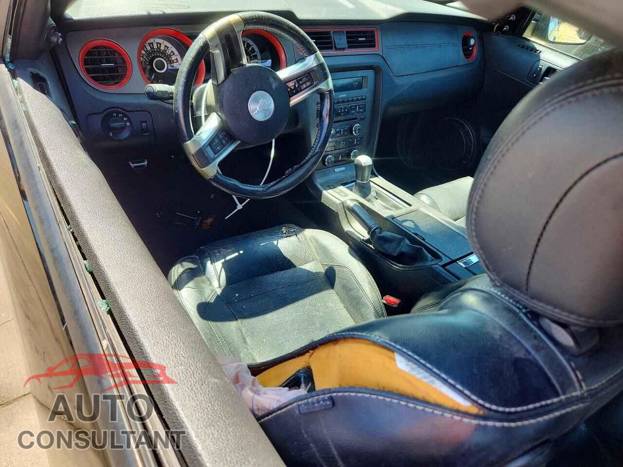 FORD MUSTANG 2013 - 1ZVBP8FF1D5217559
