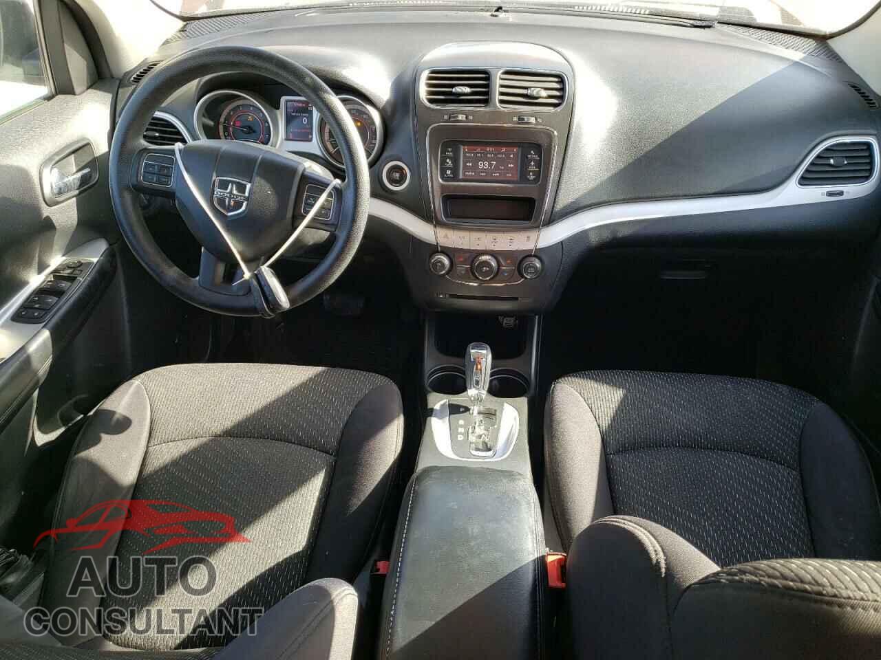 DODGE JOURNEY 2013 - 3C4PDCAB8DT723821