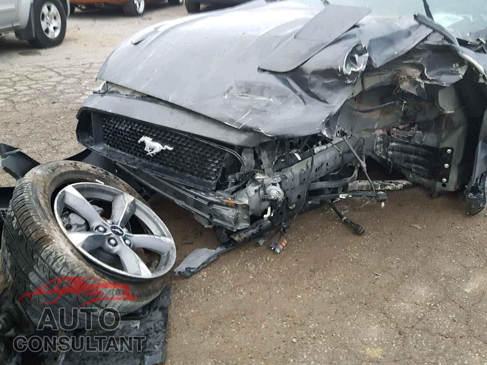 FORD MUSTANG 2017 - 1FA6P8CF7H5306072