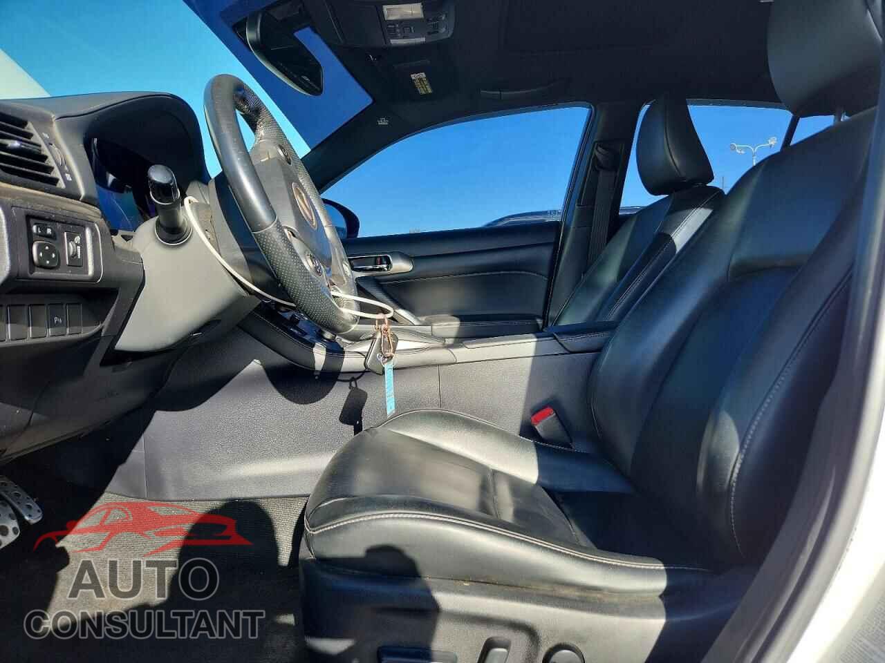 LEXUS CT 200 2014 - JTHKD5BH5E2179448