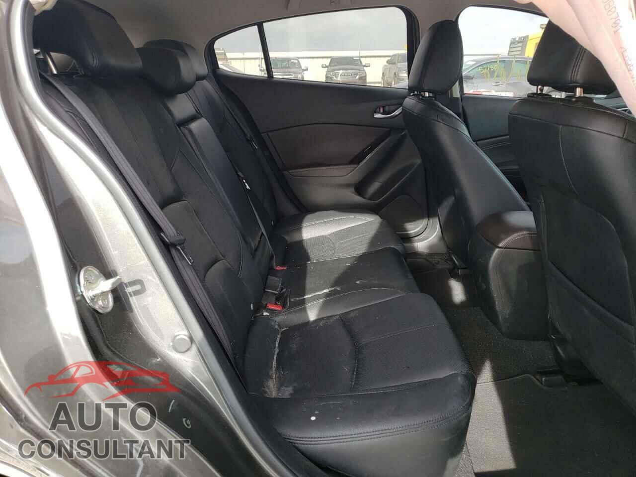MAZDA 3 2017 - JM1BN1M38H1128240