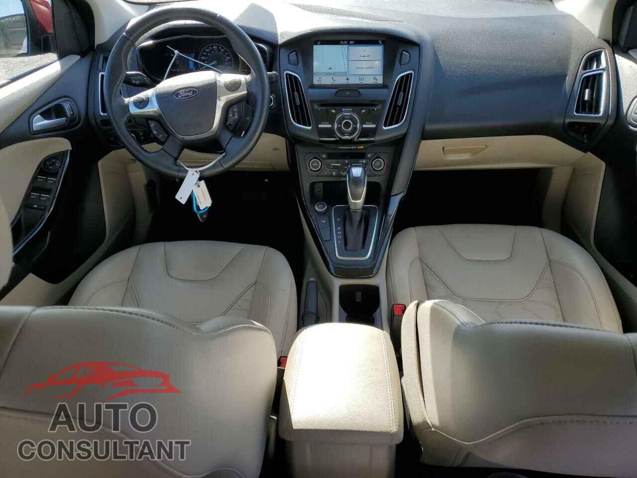 FORD FOCUS 2017 - 1FADP3R47HL314426