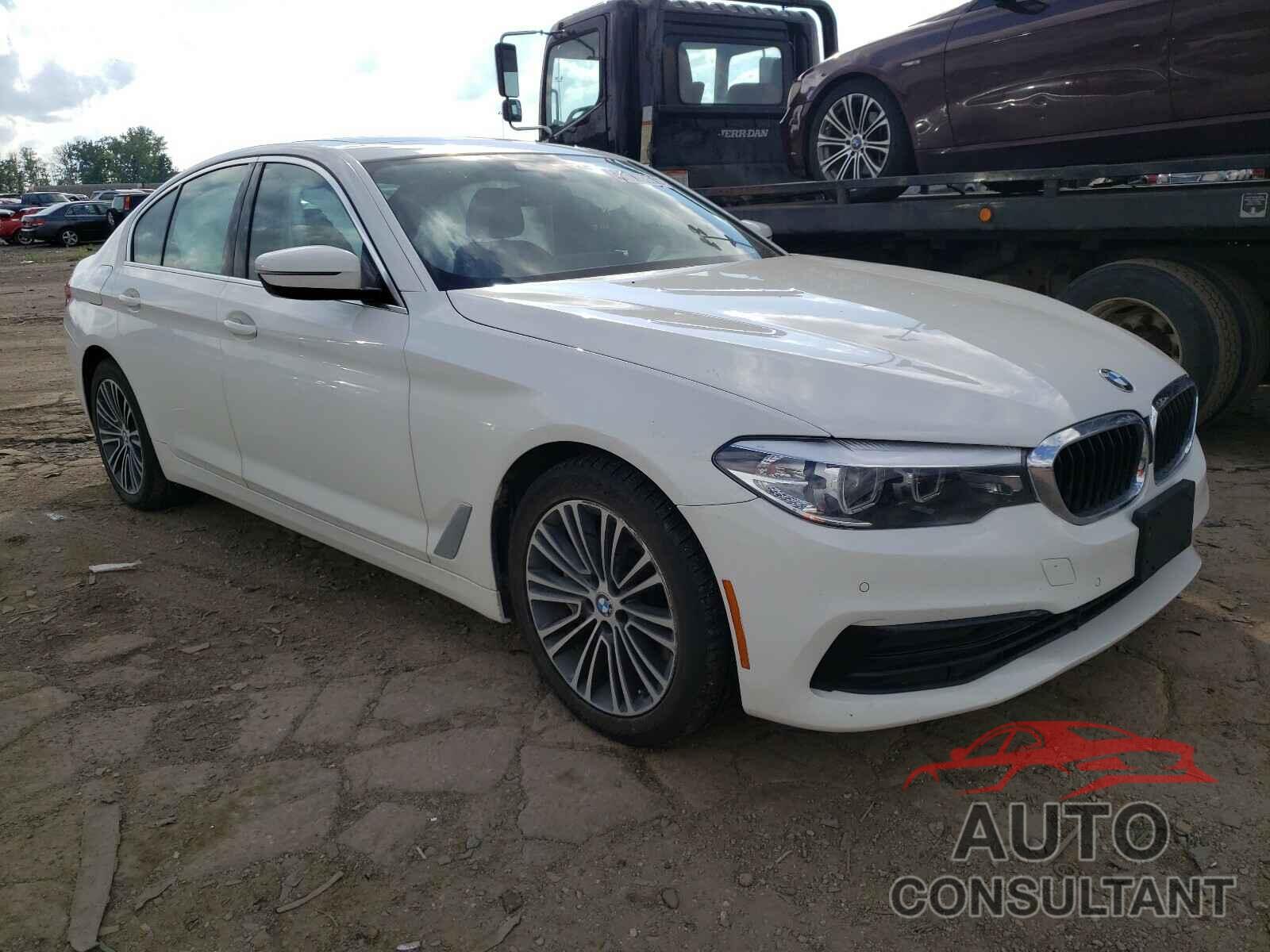 BMW 5 SERIES 2019 - WBAJA5C55KBX86291