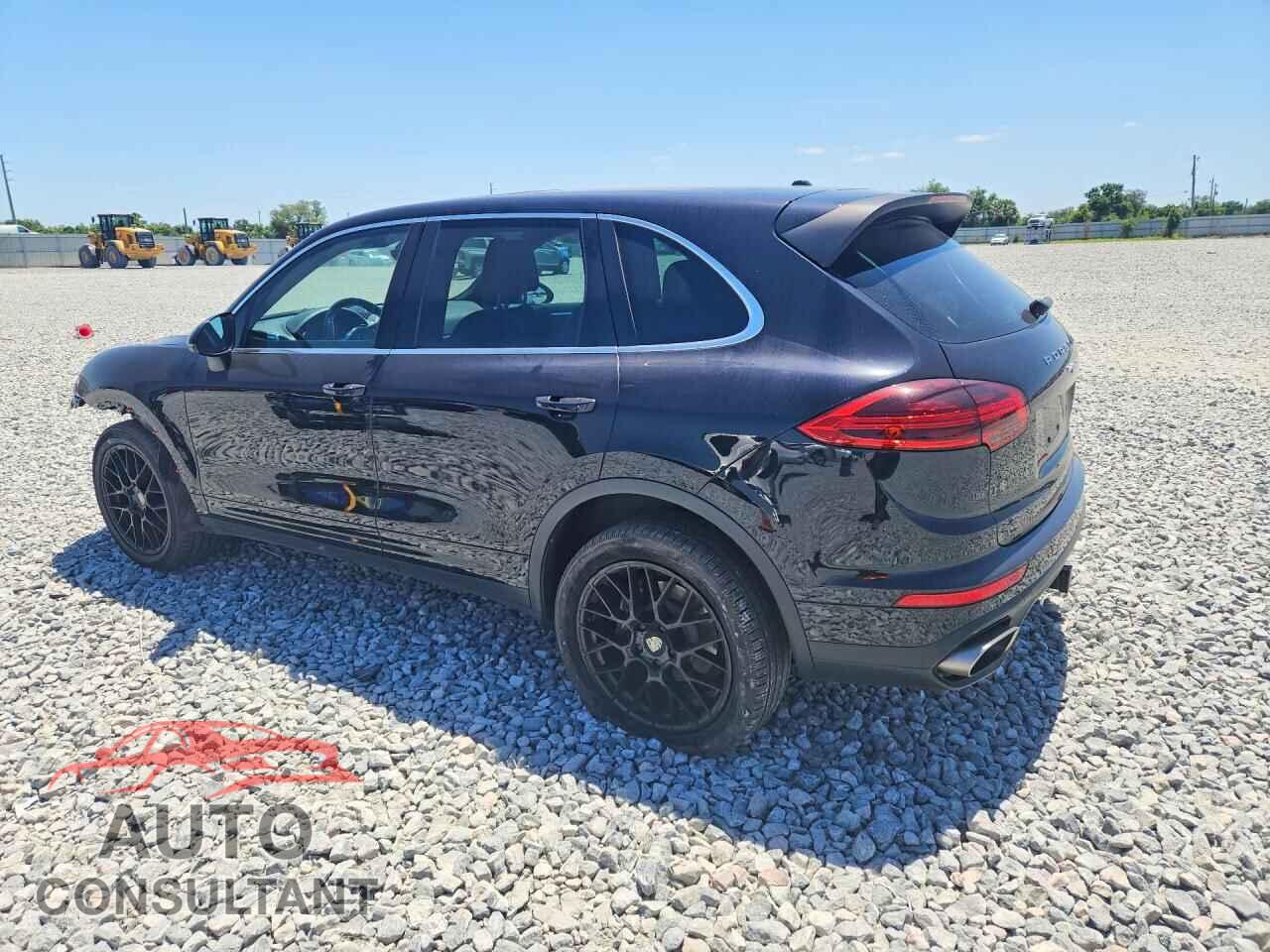 PORSCHE CAYENNE 2016 - WP1AA2A28GKA36786