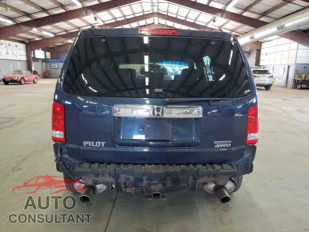HONDA PILOT 2011 - 5FNYF4H92BB068266